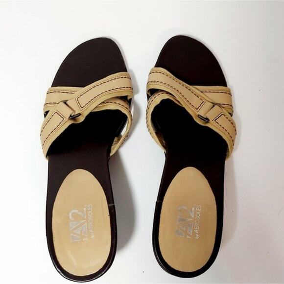 A2 by AEROSOLES Women's Size 9.5 Slip-On Sandals Tan Brown Buckle Slip On Heel - Picture 6 of 8